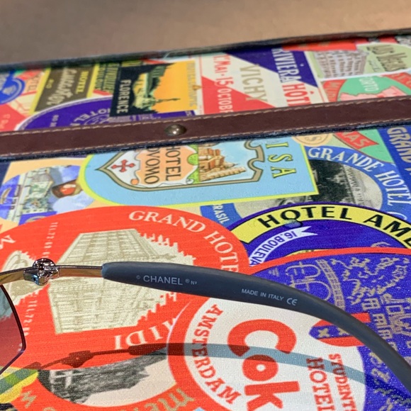 Chanel Sunglasses - Picture 5 of 12